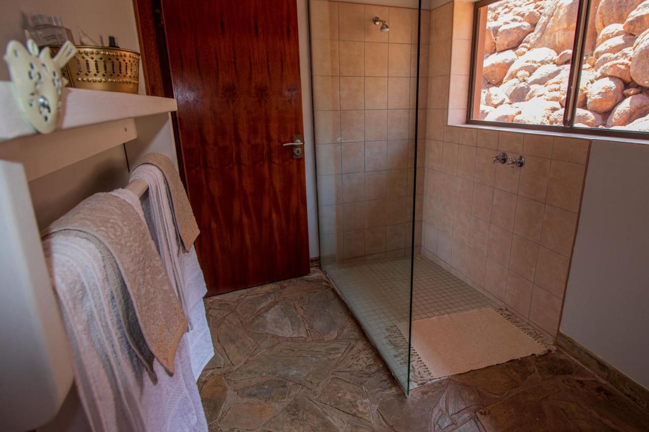 Greenfire Desert Lodge Maltahohe Ngoại thất bức ảnh